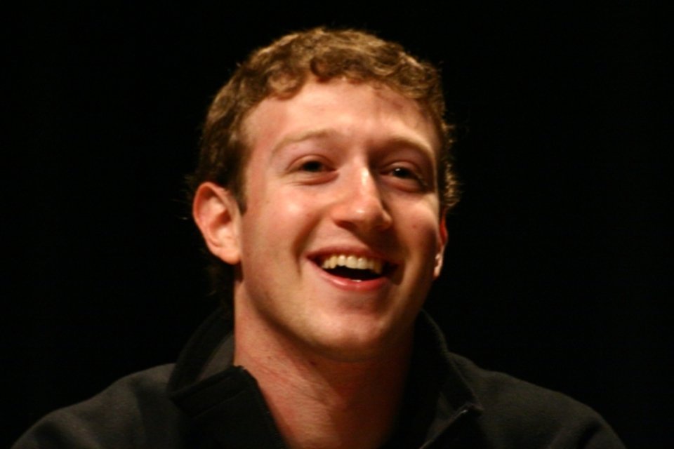 Mark Zuckerberg diz que poderemos compartilhar emoções com nossos amigos no futuro