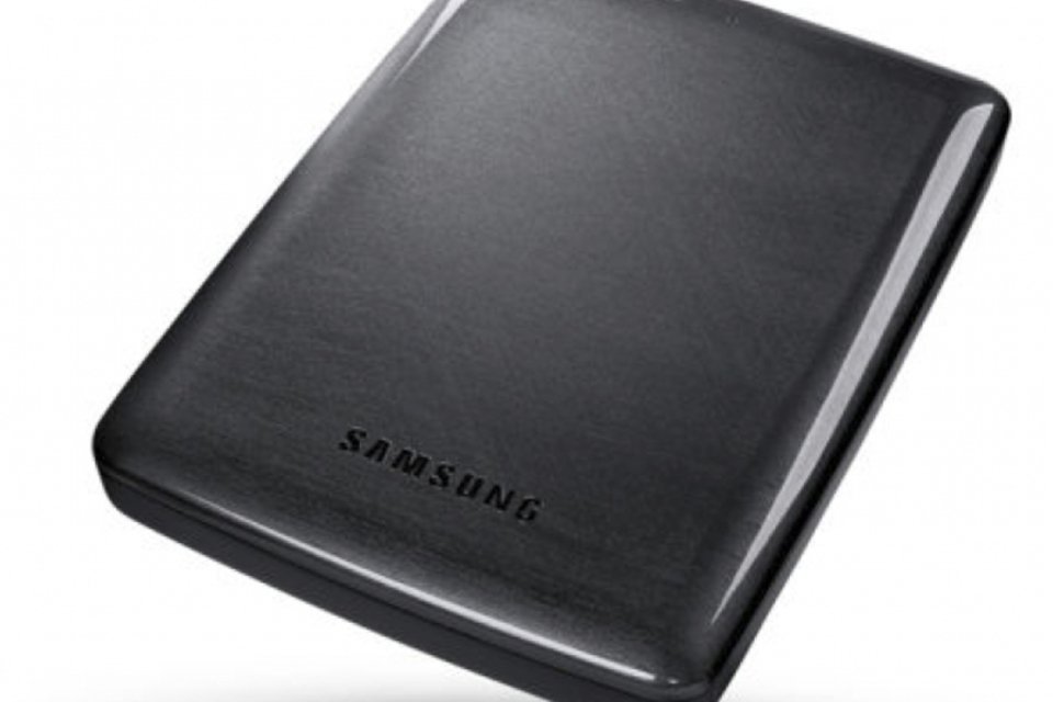 Samsung anuncia HD portátil de 4 TB "mais fino do mundo"