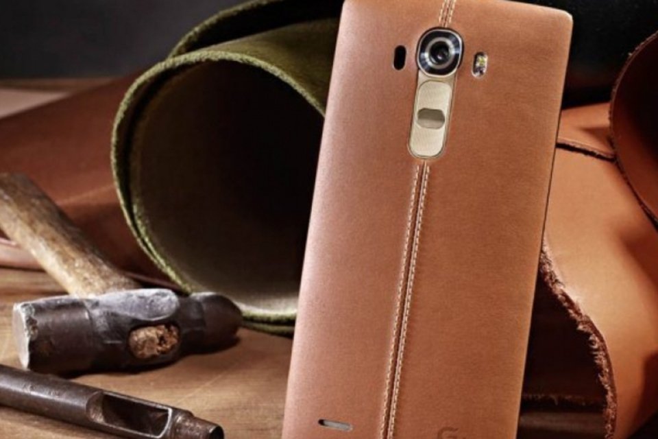 LG anuncia smartphone topo de linha LG G4 com revestimento em couro