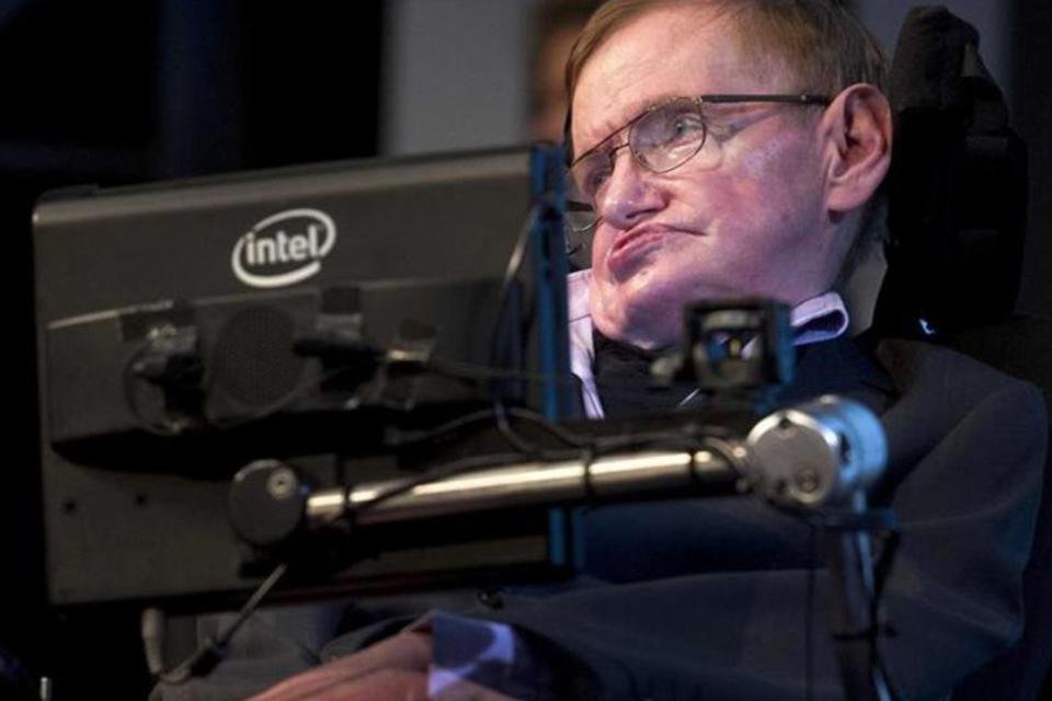 Stephen Hawking será atração em festival de música do Reino Unido