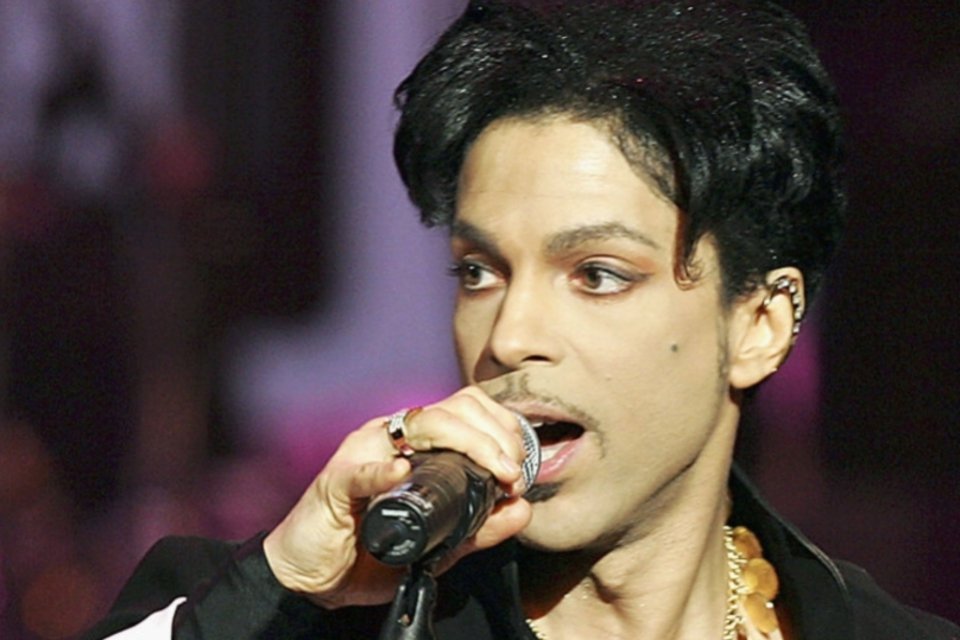 Cantor Prince remove suas músicas dos serviços de streaming nos EUA