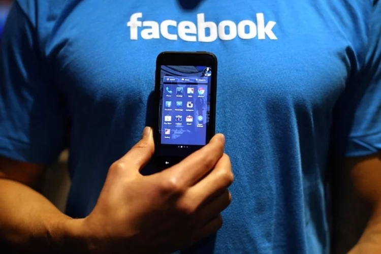 Facebook (Getty Images)
