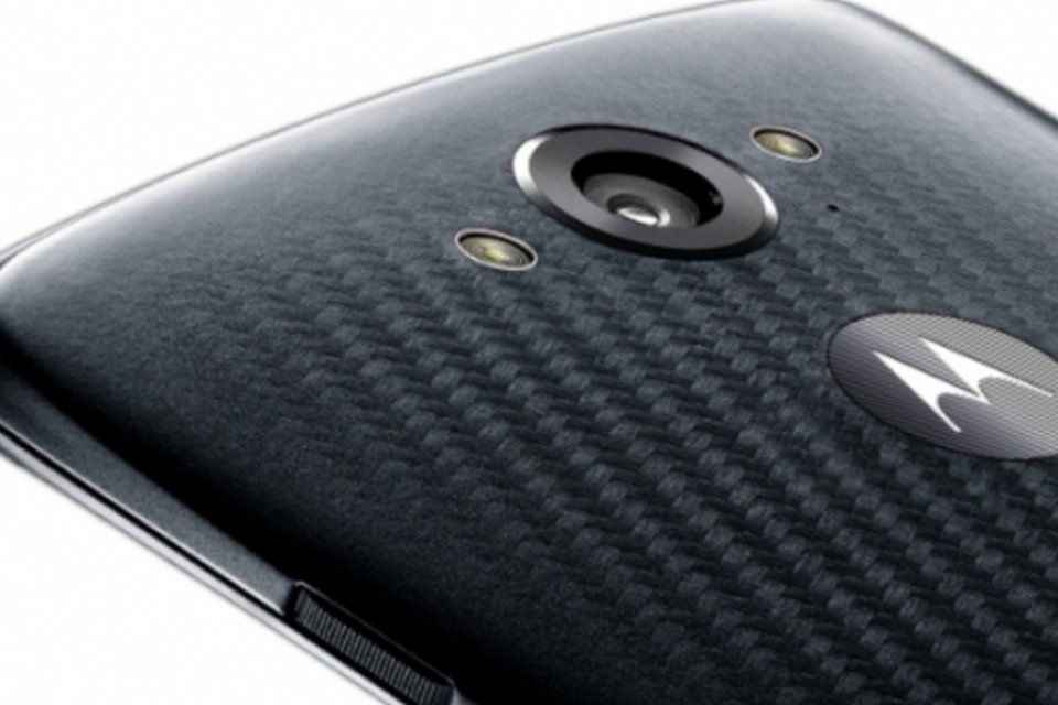 Motorola começa a oferecer Android Lollipop ao smartphone Moto Maxx no Brasil