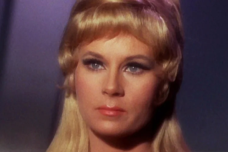 Grace Lee Whitney (Reprodução)