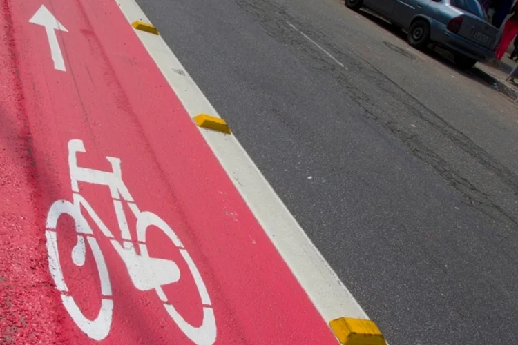 Ciclovia (Marcos Santos/USP Imagens)