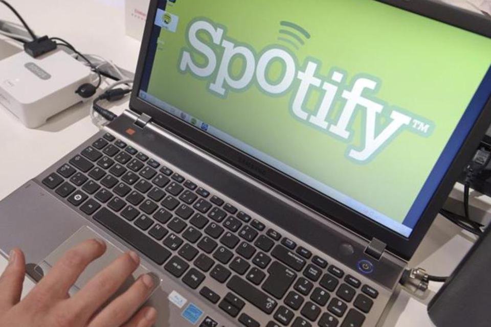 Mudança de condições de privacidade do Spotify gera receio e críticas