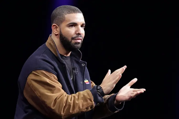 Drake: o cantor canadense estava de olho em dois confrontos do card preliminar (Divulgação/Divulgação)
