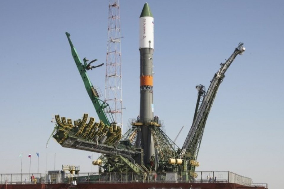 Nave Progress consegue se acoplar com sucesso à ISS