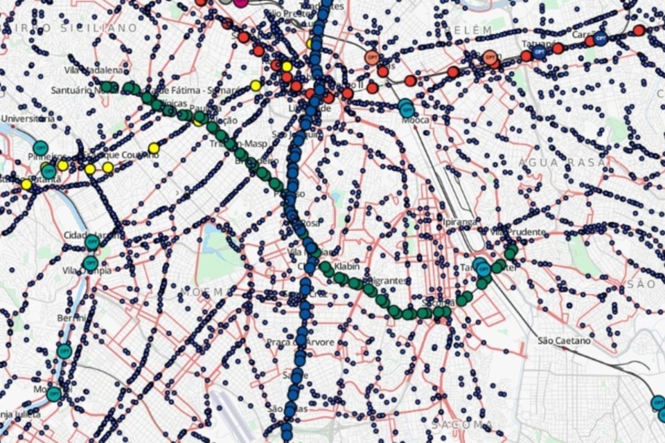 Este mapa interativo mostra ônibus e trens do mundo todo se movendo em tempo real