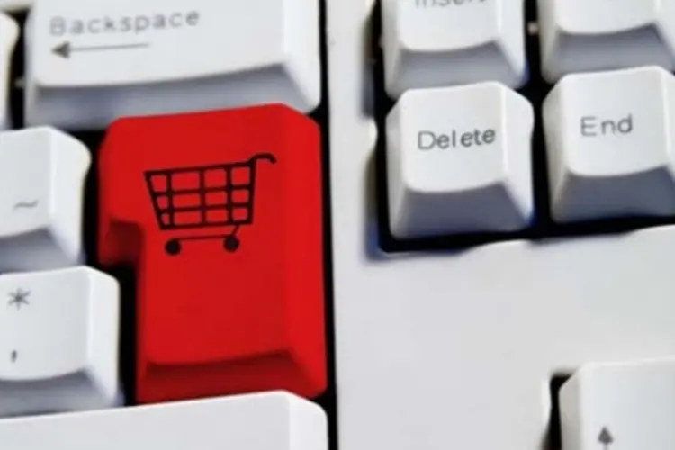 E-commerce: no mês de dezembro, a diferença entre o varejo como um todo e as vendas na internet é ainda mais discrepante (Getty Images)