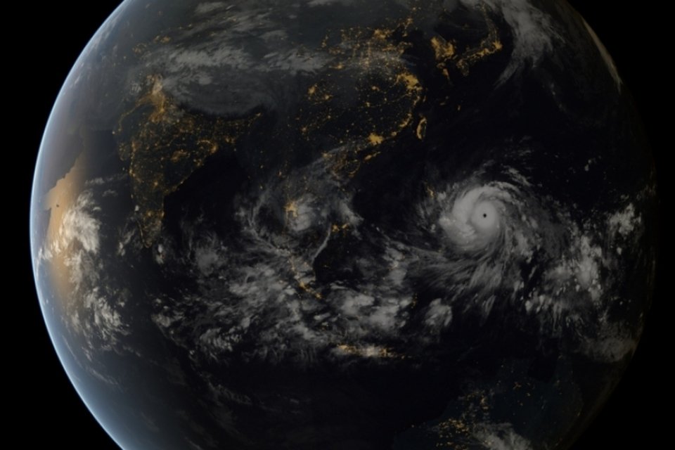 10 fotos impressionantes da passagem do tufão Haiyan
