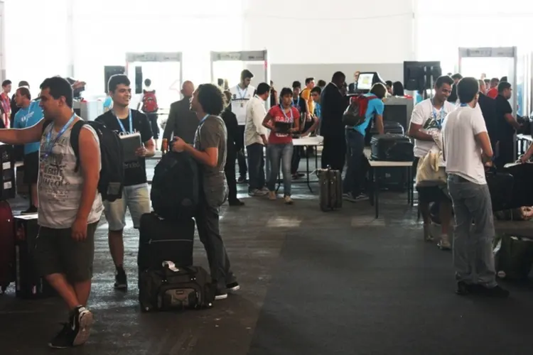 Campus Party 2014: Dia 1 (Gustavo Gusmão)