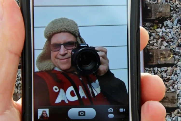 Selfies (Flickr.com/camera_is_a_mirror_with_memory)