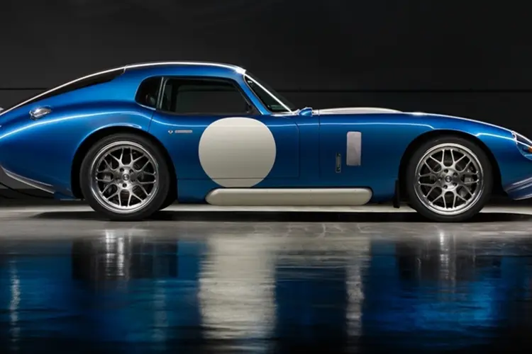 Renovo Coupe é o primeiro supercarro elétrico dos Estados Unidos (Divulgação)