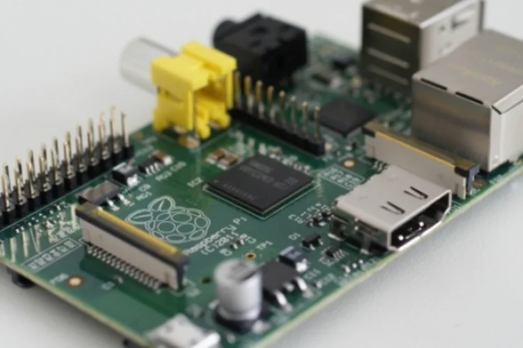 Raspberry Pi (PhotoPin)