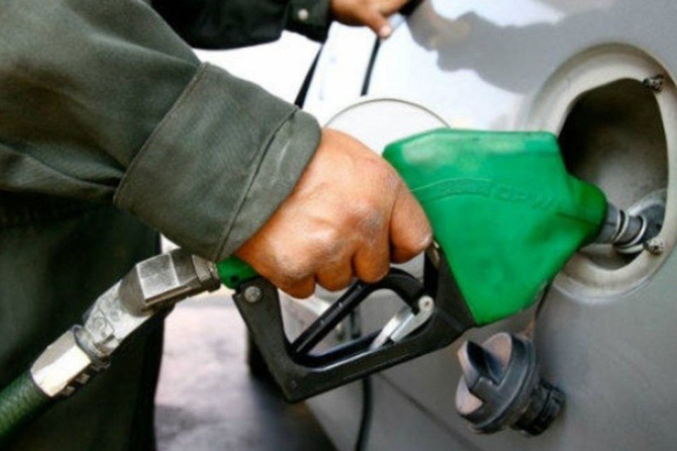 Os 10 países onde mais se gasta dinheiro com gasolina
