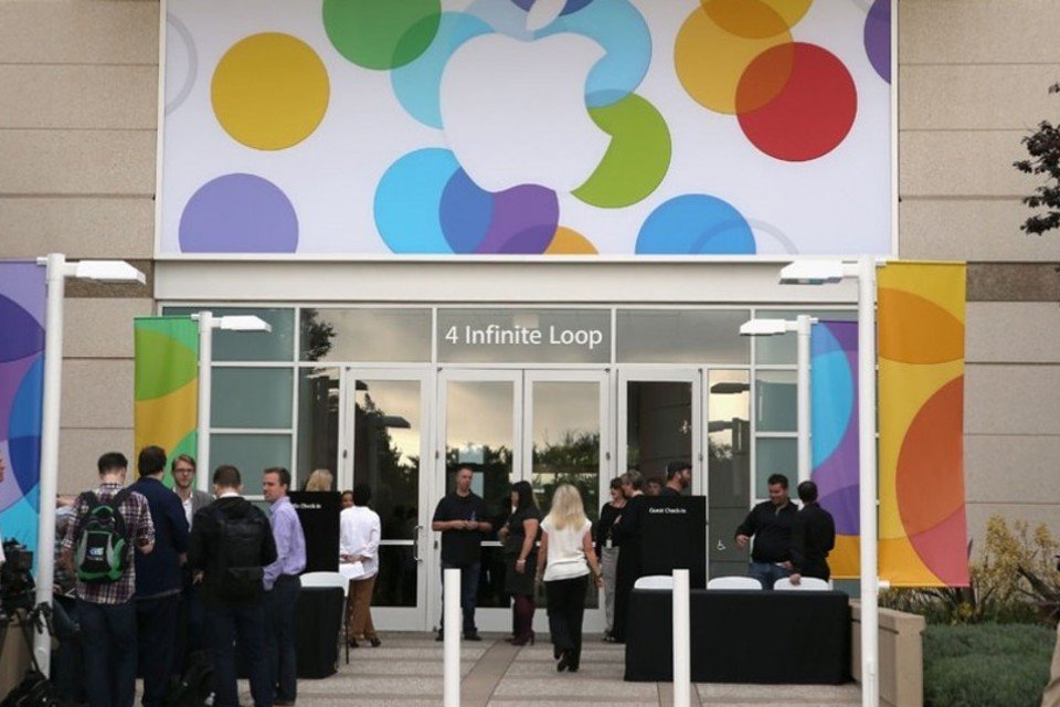 Apple anuncia novos modelos de iPhone; veja fotos do evento de lançamento