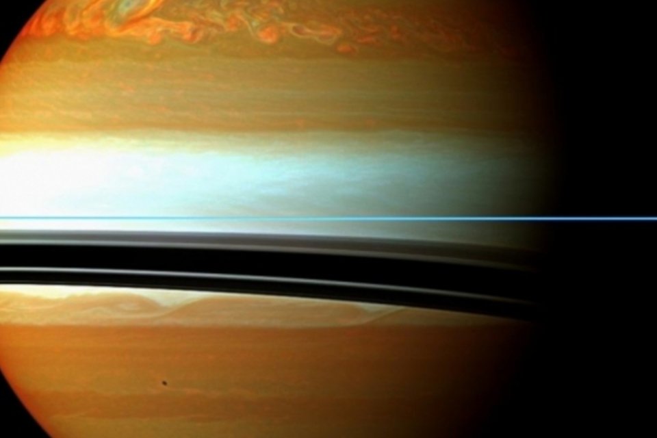 8 fatos intrigantes sobre as luas de Saturno (que podem abrigar vida)