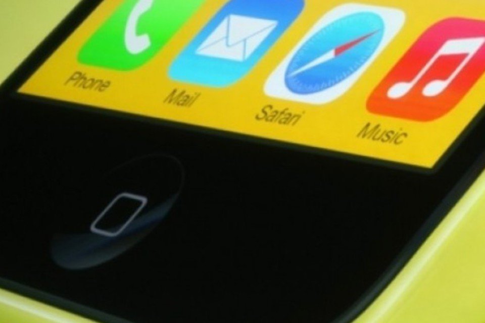 Proteste processa Apple e Samsung por memória de dispositivo