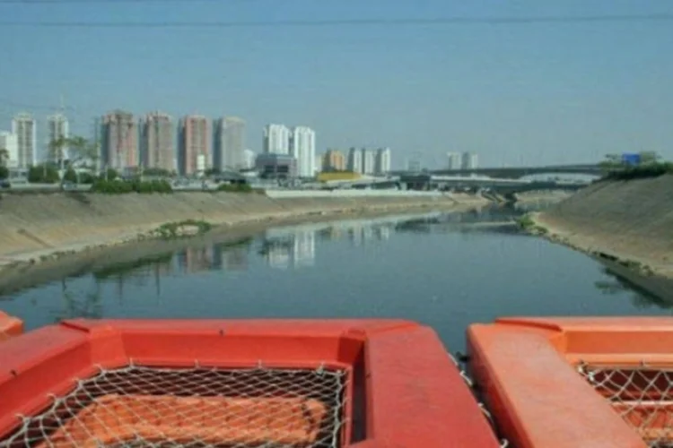 O Brasil não merece rios assim (Divulgação)
