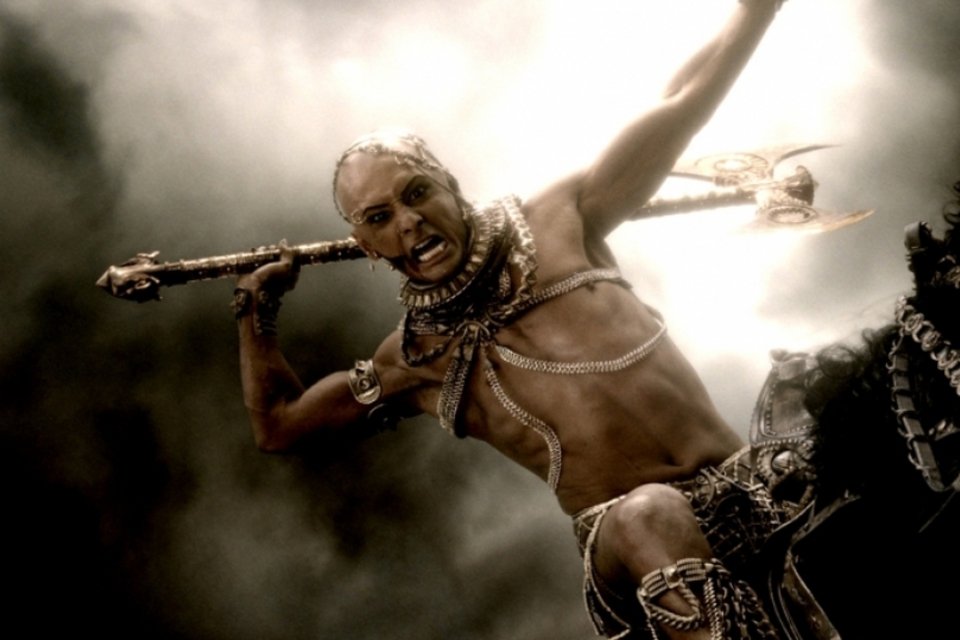 Confira 39 imagens que você verá no filme "300: A Ascensão do Império"