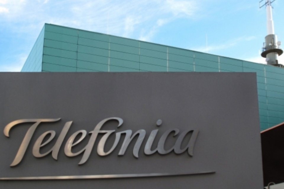 Telefônica pode aumentar investimentos em 2016