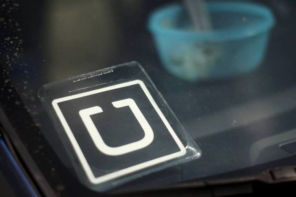 
	Uber: disputa judicial &eacute; para decidir se eles devem ser tratados como funcion&aacute;rios em vez de prestadores de servi&ccedil;o independentes.
 (Reuters/Lucy Nicholson)