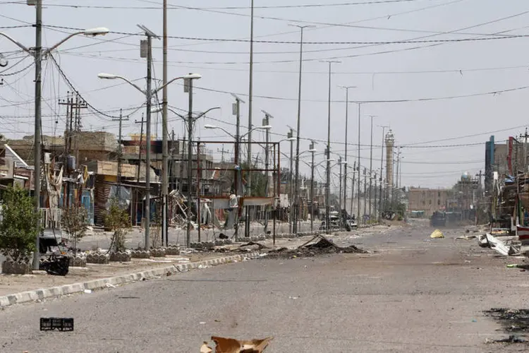 Cidade fantasma: rastro de destruição por todos os lados em Falluja, no Iraque, após derrota do Estado Islâmico (REUTERS/Ahmed Saad)