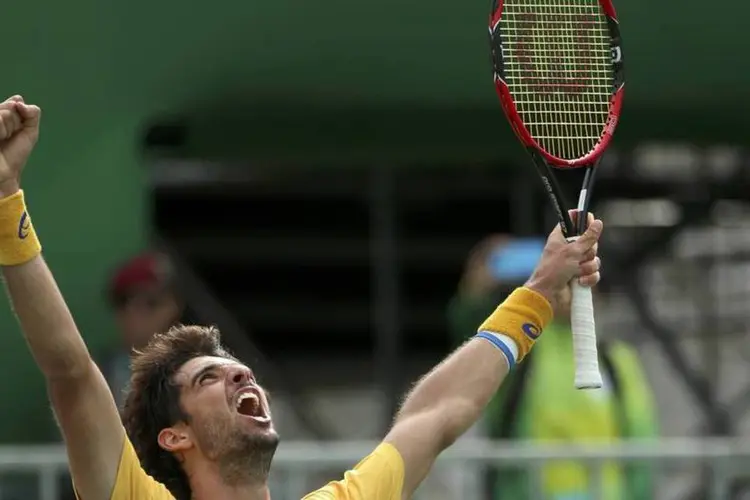 Thomaz Bellucci venceu a partida contra David Goffin, da Bélgica, por dois sets a zero, e pega Rafael Nadal na próxima fase (REUTERS/Kevin Lamarque)