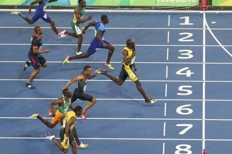 Usain Bolt: atleta completou a prova em 9s81, chegando à frente de seu principal rival, o norte-americano Justin Gatlin (REUTERS/Carlos Barria)