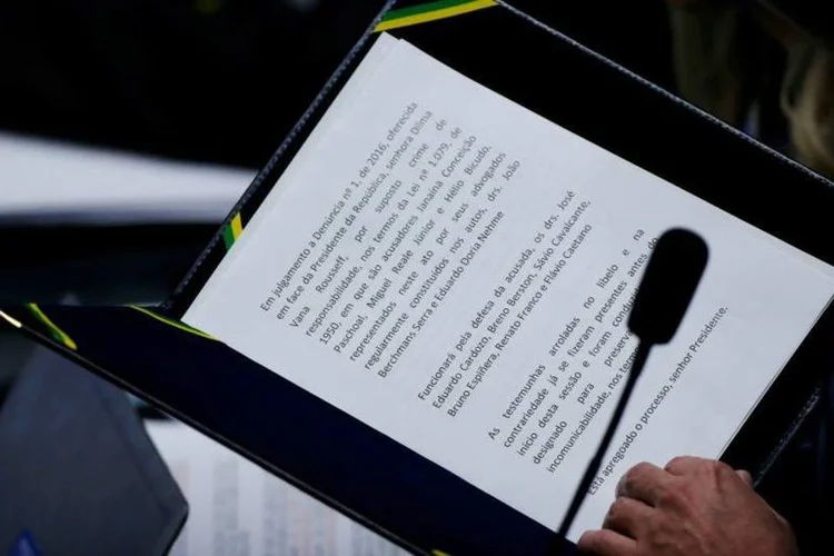 
	Documento de abertura do julgamento final do impeachment de Dilma: terceiro dia ter&aacute; depoimento do ex-ministro Nelson Barbosa
 (REUTERS/Ueslei Marcelino)