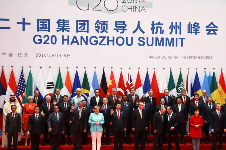 Na foto oficial da reunião do G20, Michel Temer aparece na extrema direita, um pouco isolado dos outros líderes (REUTERS/Damir Sagolj)