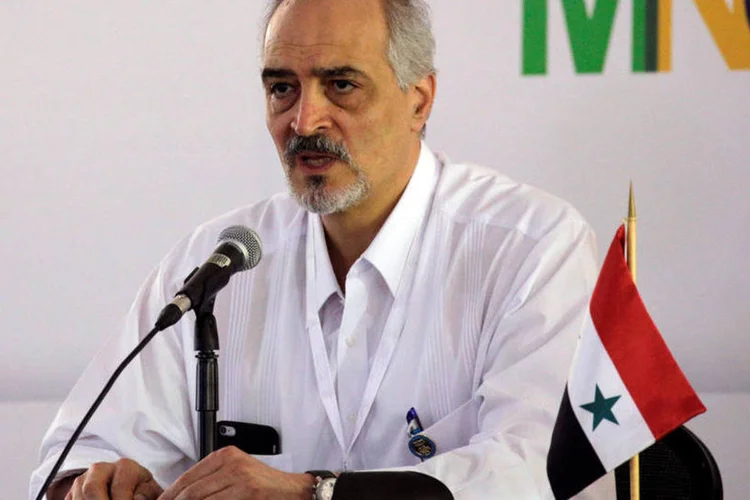 Embaixador sírio na ONU, Bashar Jaafari, afirma que os EUA "estão dando cobertura para que os terroristas ocupem novas posições na Síria" (Reuters)
