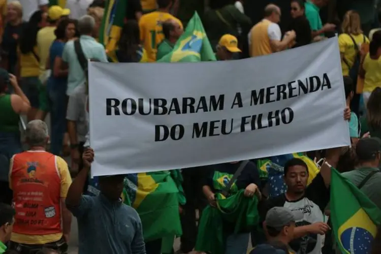 
	Merenda: na noite de ontem (17), foi aprovado por maioria absoluta o requerimento de urg&ecirc;ncia para a aprecia&ccedil;&atilde;o desse recurso
 (André Lopes/EXAME.com)