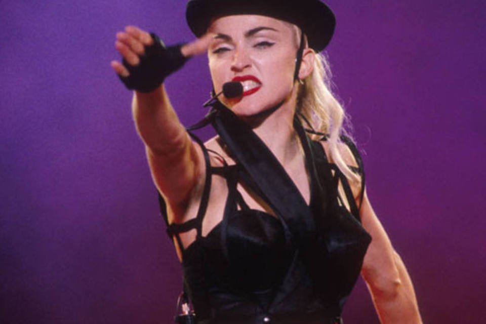 Sutiã de Madonna será destaque em exposição do Barbican