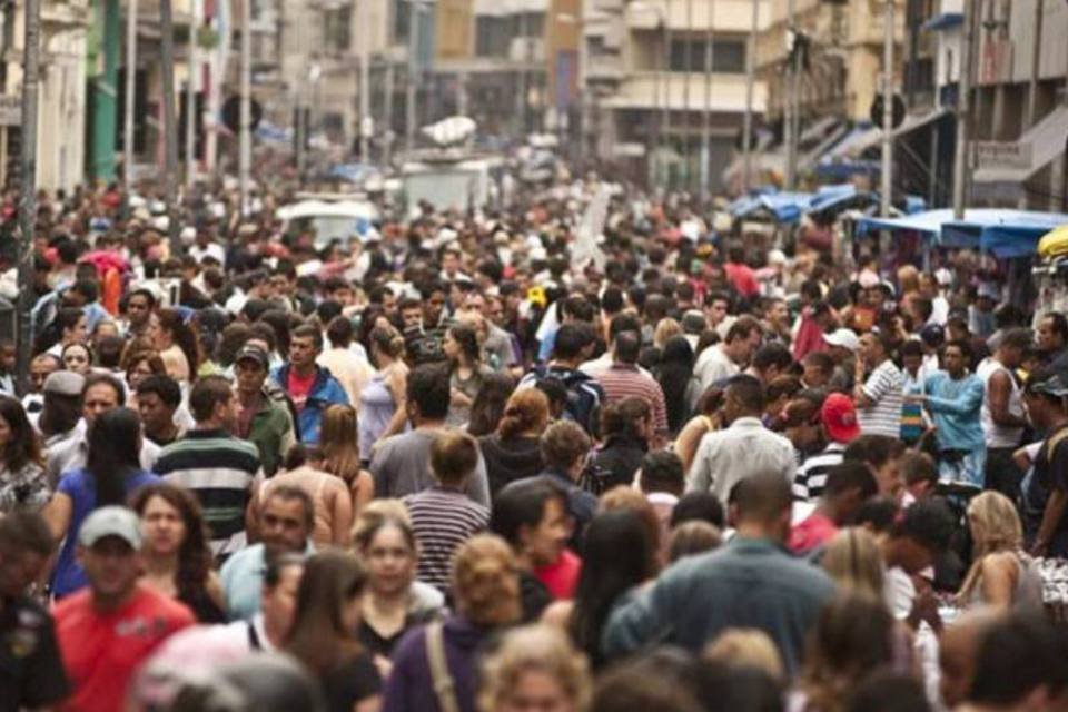 População brasileira cresce 1,620 mi no ano
