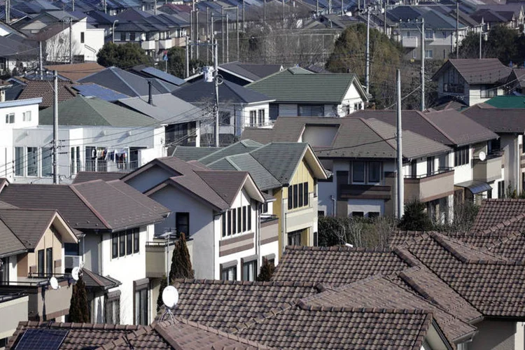 Casas na província de Chiba, no Japão: terremoto de 5,2 graus na escala Richter teve epicentro no litoral da província (Kiyoshi Ota/Bloomberg)