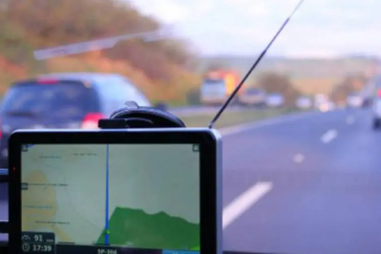 
	GPS: carro usado pelos PMs que apreenderam o rapaz tem c&acirc;mera e GPS
 (Marcos Santos/USP Imagens)