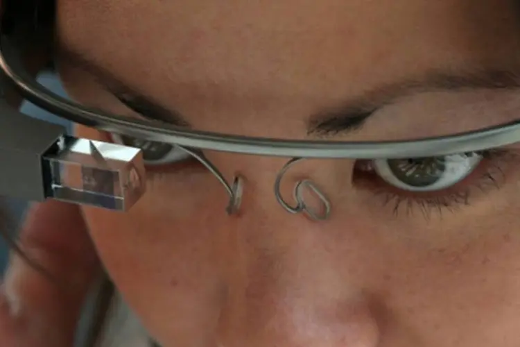 
	Google Glass: inovador produto do Google permite acessar muitas das utilidades dos smartphones diretamente nos &oacute;culos
 (Getty Images)