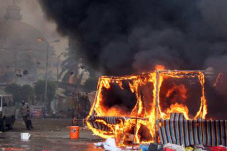 43 policiais mortos em confrontos no Egito
