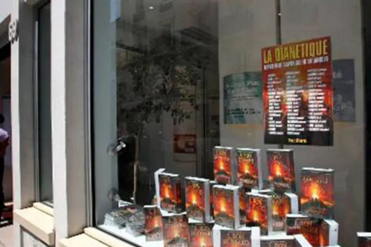 
	Fachada da Igreja da Cientologia em Paris: o representante da Cientologia na Fran&ccedil;a, &Eacute;ric Roux, denunciou &quot;uma loucura judicial&quot; e &quot;uma viola&ccedil;&atilde;o da liberdade religiosa&quot;
 (JOEL SAGET/AFP)