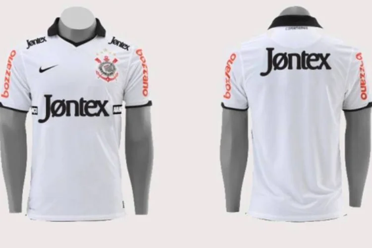 Corinthians: time entra em campo com Jontex no uniforme neste domingo (Divulgação)