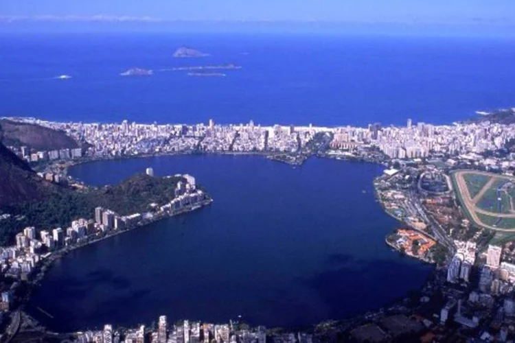 Bairros mais valorizado do Rio têm metro quadrado bem mais caro que o bairro número 1 de São Paulo (VEJA)