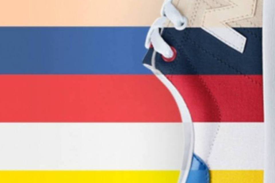 New Balance dá 12 pares de tênis em troca de novo slogan