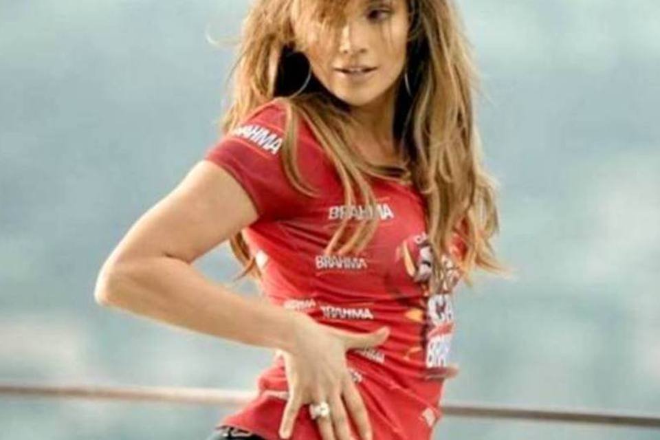 Jennifer Lopez se prepara para "sapucar" pela Brahma