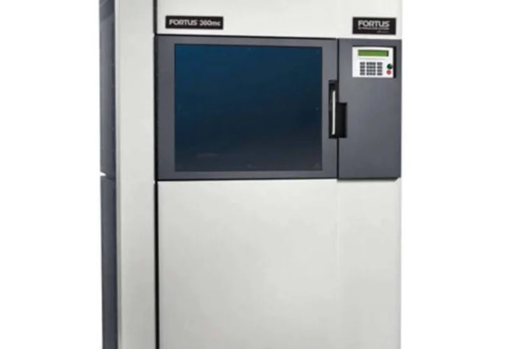 Impressora 3D fabricada pela Stratasys (Divulgação)