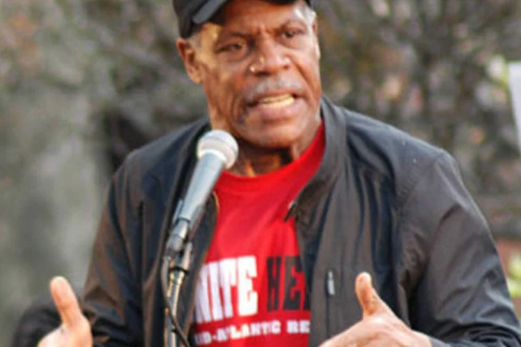 
	Ator Danny Glover: &quot;A hist&oacute;ria da Europa e as lutas internas europeias se refletem na tela do cinema. Depois da Segunda Guerra Mundial nasceram filmes brilhantes&quot;, disse o norte-americano
 (CarolSpears / Wikimedia Commons)