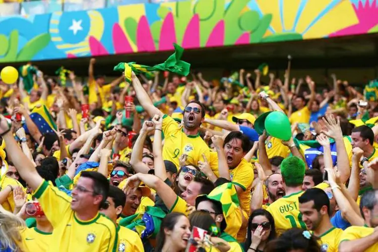 
	Torcida brasileira no Mineir&atilde;o: o Brasil e a Alemanha se enfrentam hoje
 (Quinn Rooney/Getty Images)