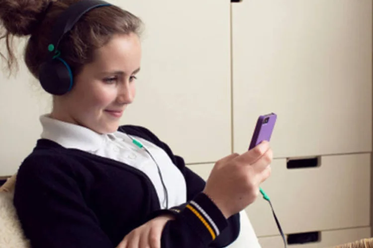 Música: serviço, chamado de "Vivo Música by Napster", permite que os usuários escutem músicas via stream ou façam download das faixas para ouvi-las quando estiverem sem conexão (Getty Images)