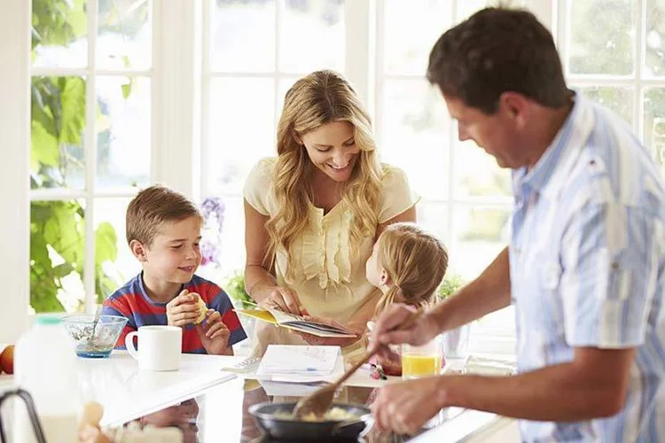 
	Fam&iacute;lia: a POF consome aproximadamente R$ 10 milh&otilde;es, disse Olinto
 (Thinkstock)